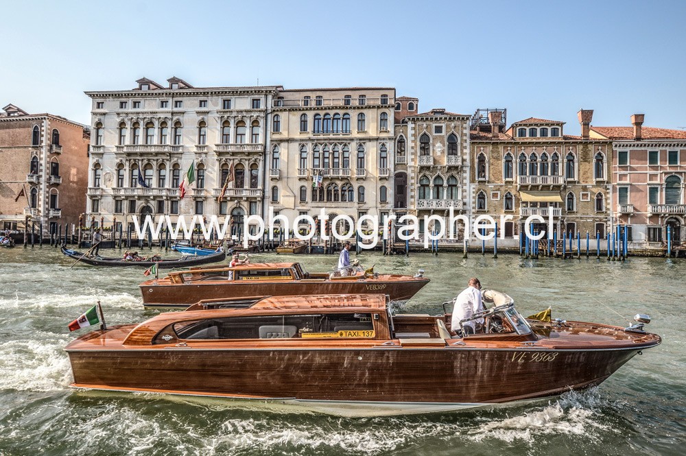water taxi venecia Italo Arriaza www.photographer.cl water taxi venecia Italo Arriaza www.photographer.cl